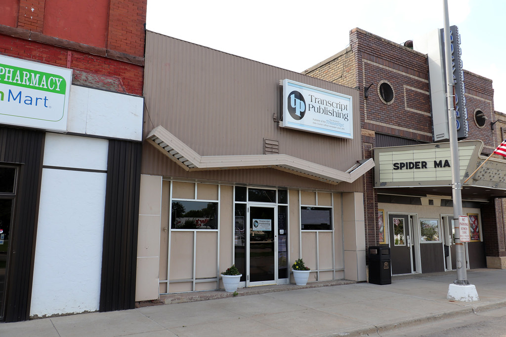 Unibrow Storefront with a unique overhang in New Rockford,… Flickr