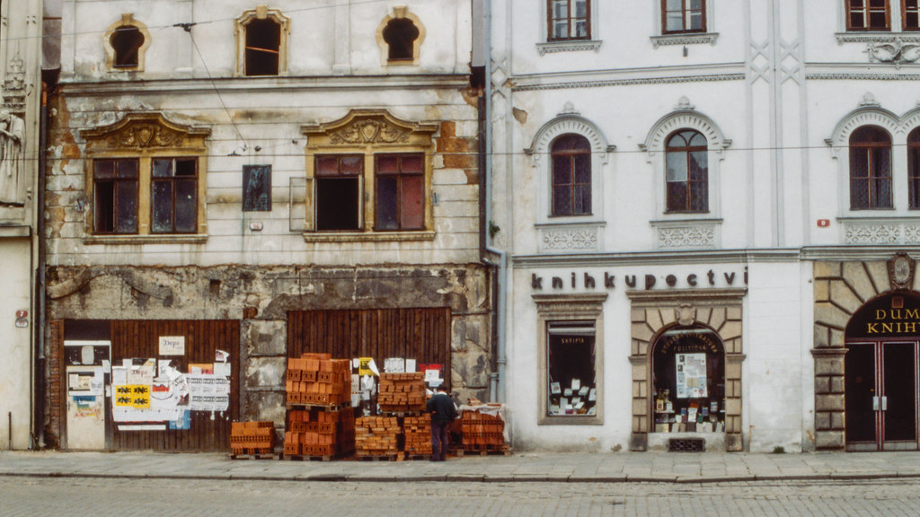 CZECHOSLOVAKIA, Pilsen 2 CZECHOSLOVAKIA, Pilsen, Houses, O… Flickr