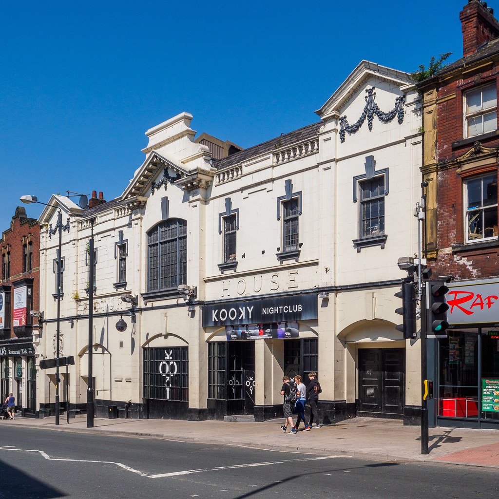 PIcture House, Wakefield Originally opened as a cinema cal… Flickr