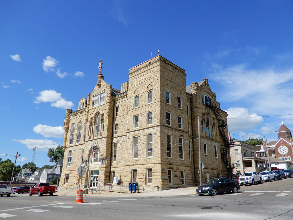 Wapello County Courthouse Ottumwa, IA This courthouse wa… Flickr