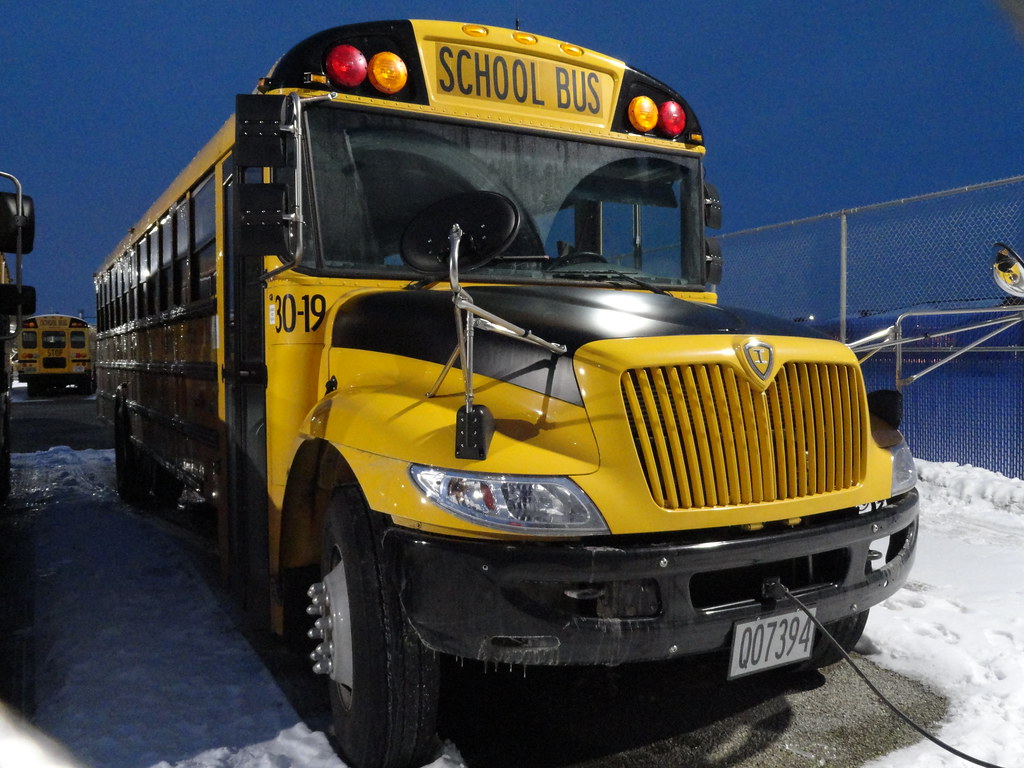 Teays Valley Local School District 3019 (2) Bus lot Ash… Flickr