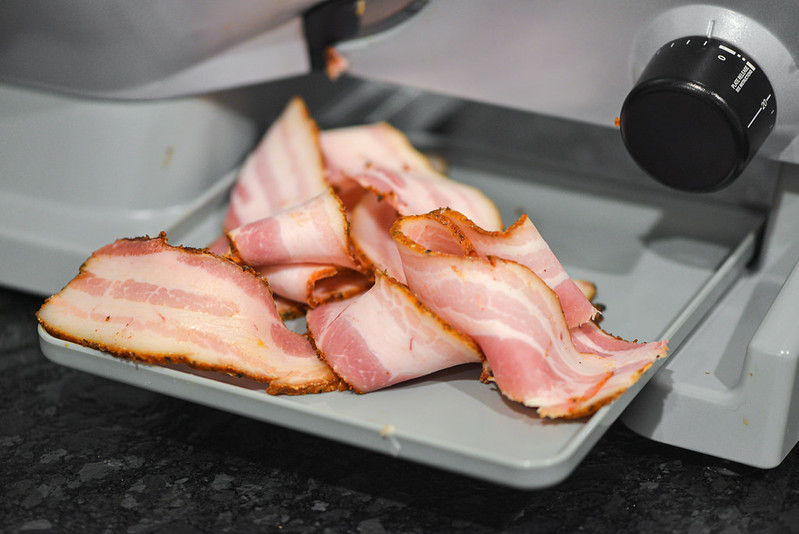 Homemade Cajunspiced Bacon The Meatwave