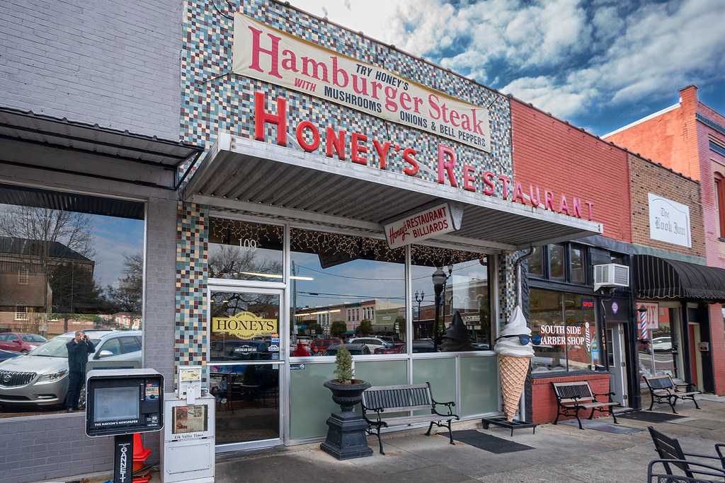 Honey's Restaurant A local favorite on the south side of C… Flickr