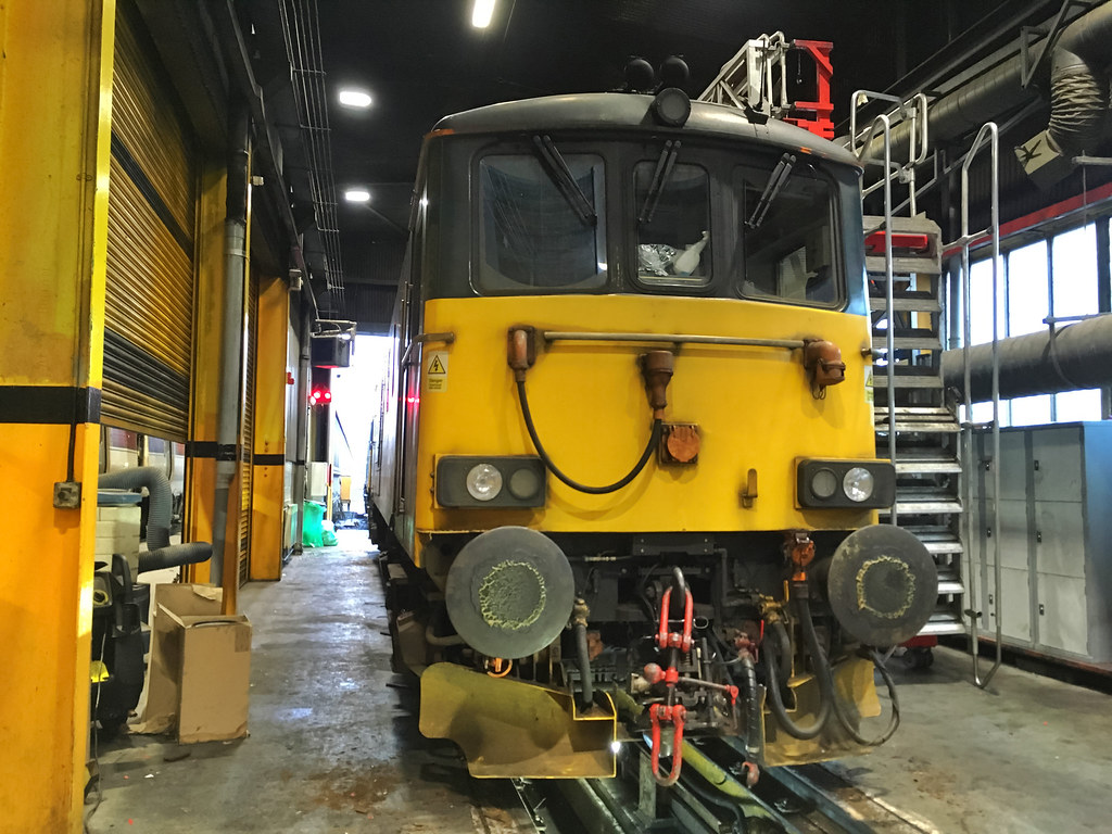 73967 73967 sits fully dead in Craigentinny depot along si… Flickr