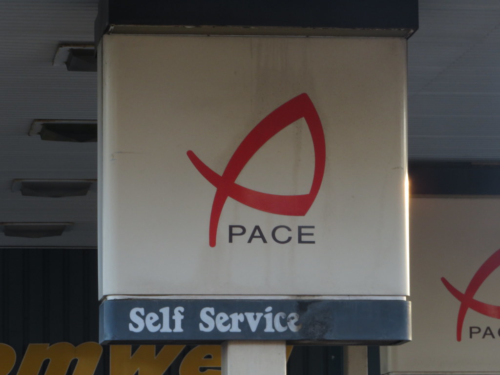 Pace Cromwell Garage, Torrington Avenue, Coventry, West … Flickr