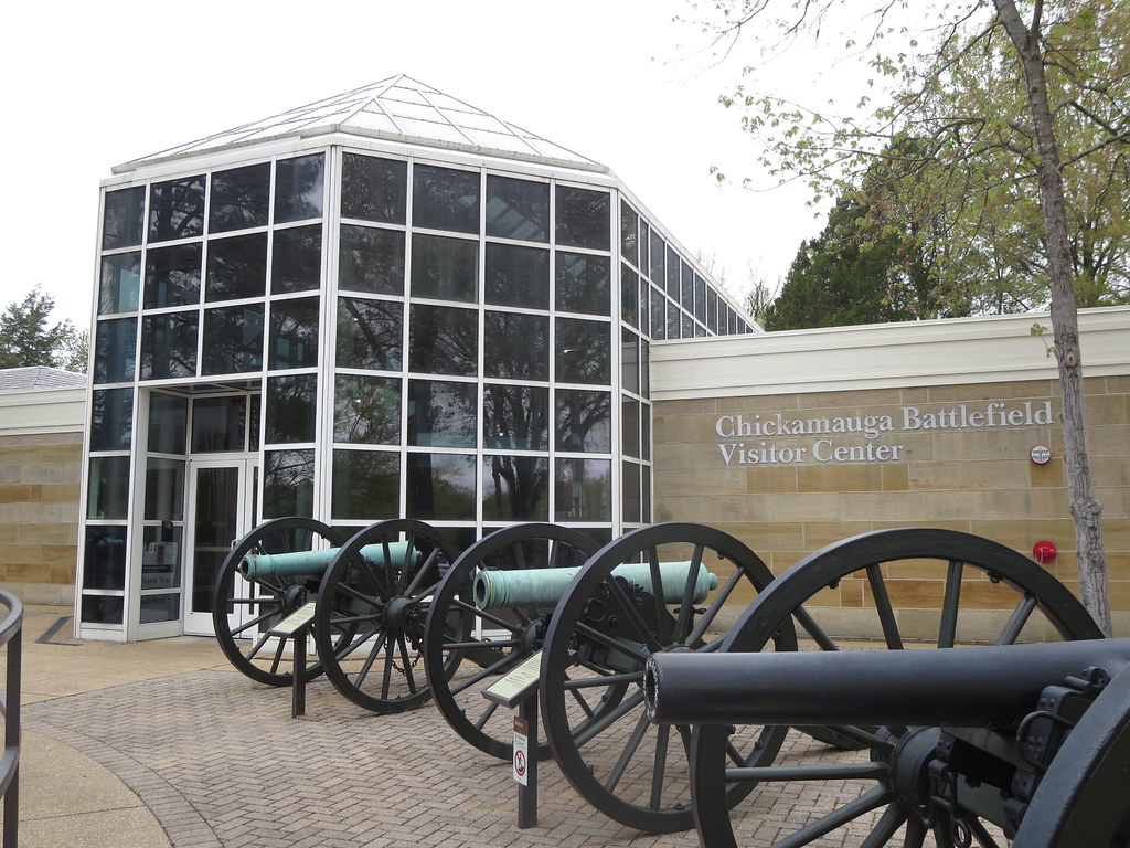 Chickamauga Battlefield Visitor Center Front and Cannon Flickr