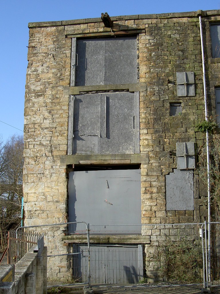 Cuckoo Mill, "Wallace Reader & Son Ltd" Calder Street, Bur… Flickr