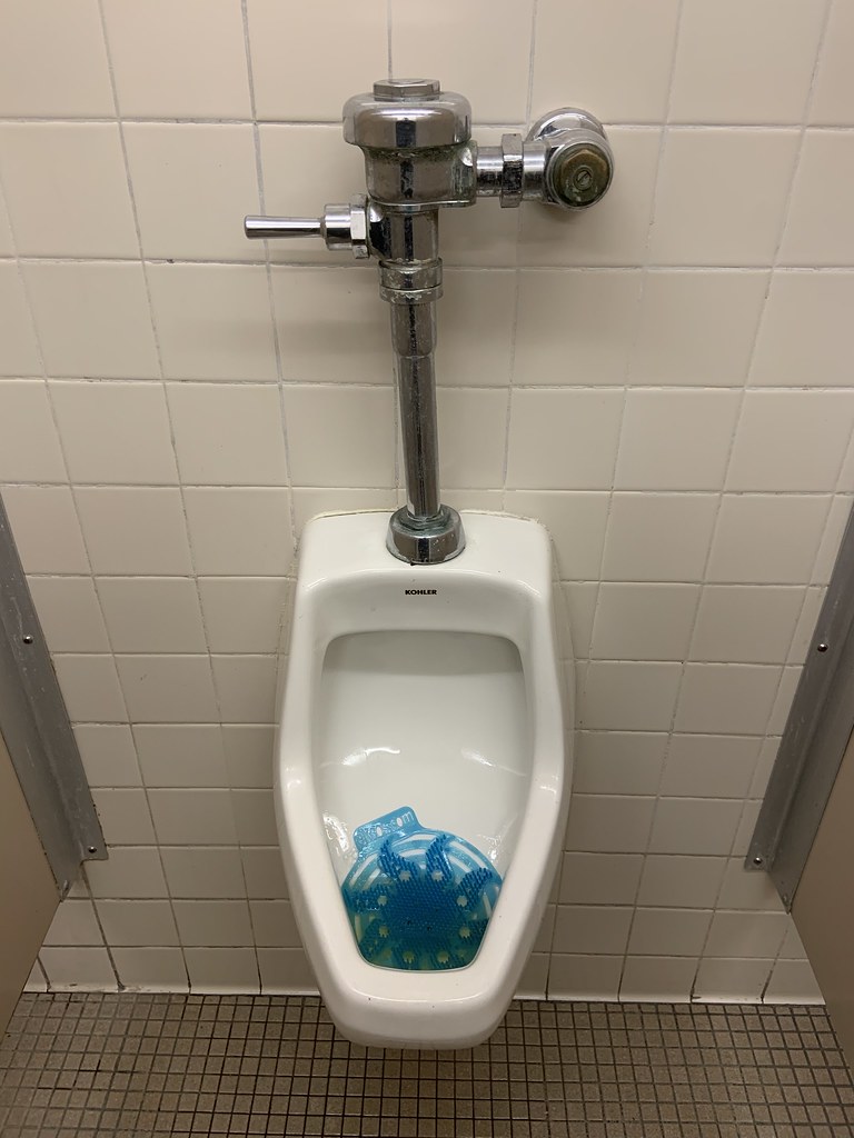 1989s Kohler Dexter urinal slightly clogged This is the me… Flickr