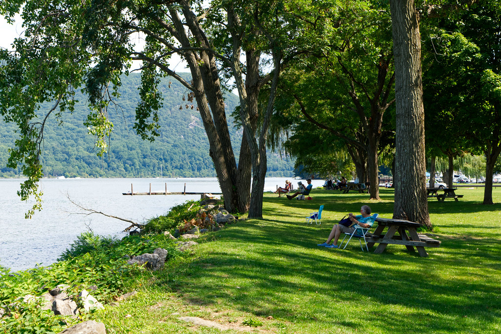 Donahue Memorial Park Alberto Romero Flickr