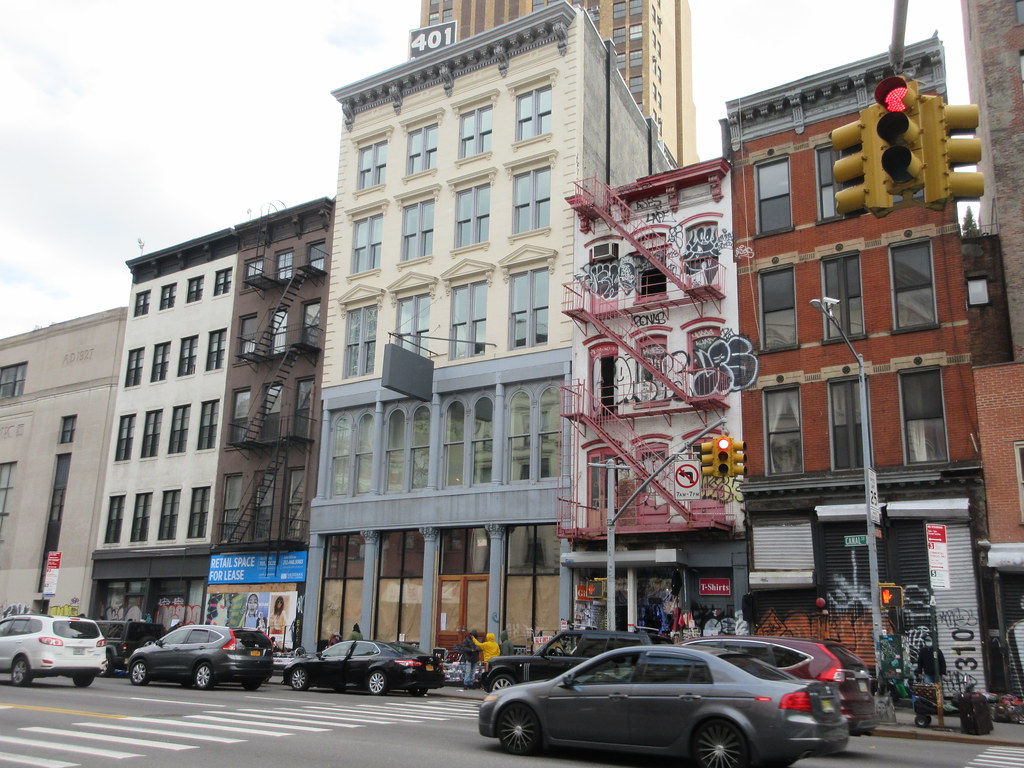 2021 Former Pearl Paint Art Supply Store Now Abandoned Bui… Flickr