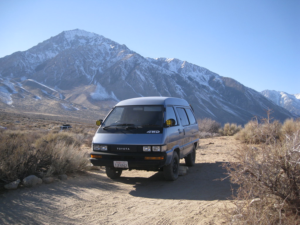 Toyota 4WD in the Buttermilks California StoneDreamz Flickr