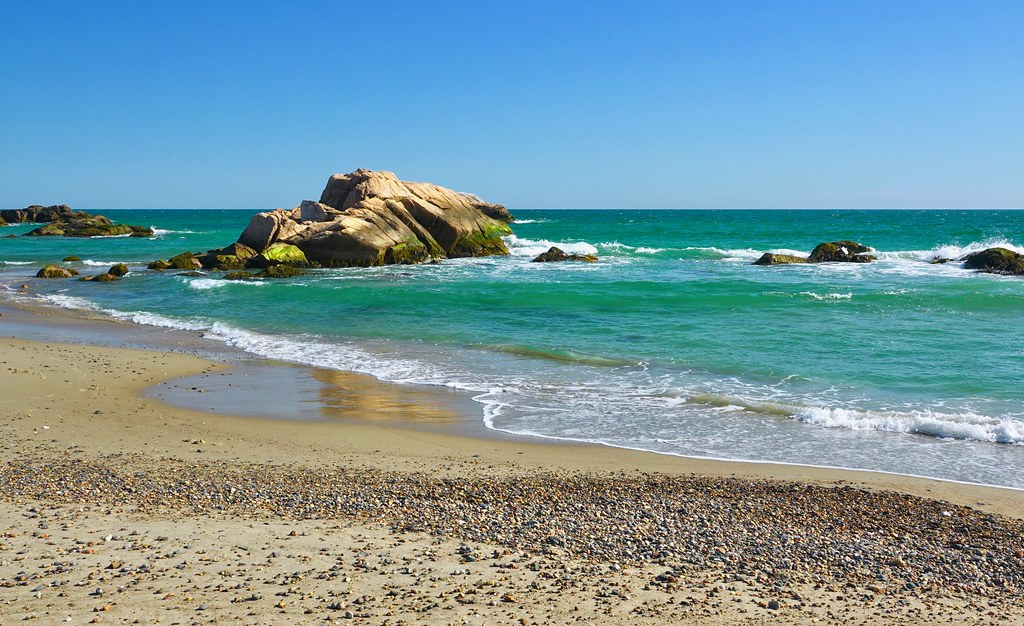 Off Mill Point Little Compton, RI Steve Johnson Flickr