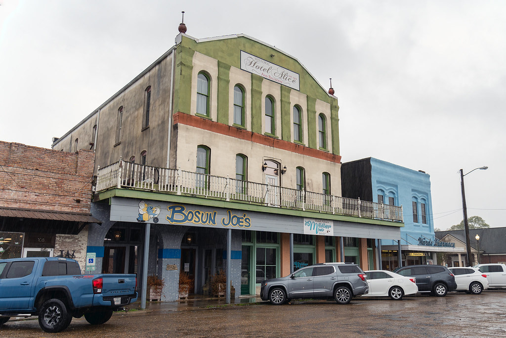 Hotel Alice In downtown Ellisville, Mississippi. The hotel… Flickr