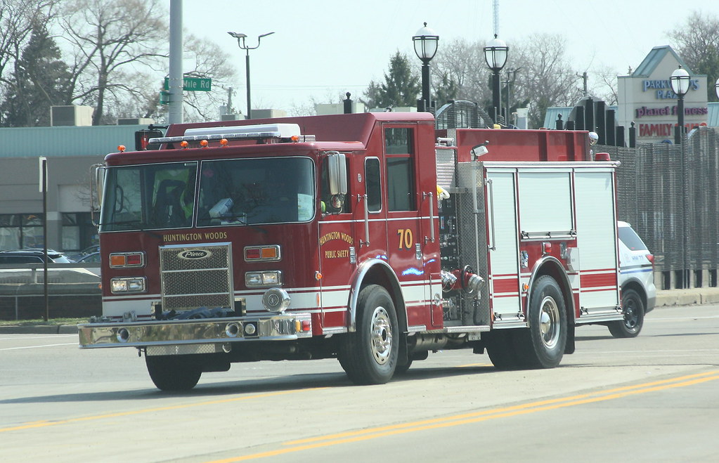 Huntington Woods, MI, Engine 70 Huntington Woods Public Sa… Flickr