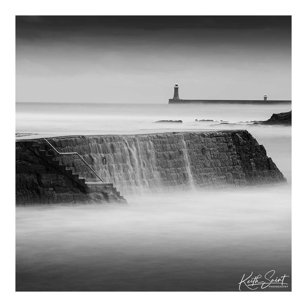 Piers Cullercoats Bay Keith Saint Flickr