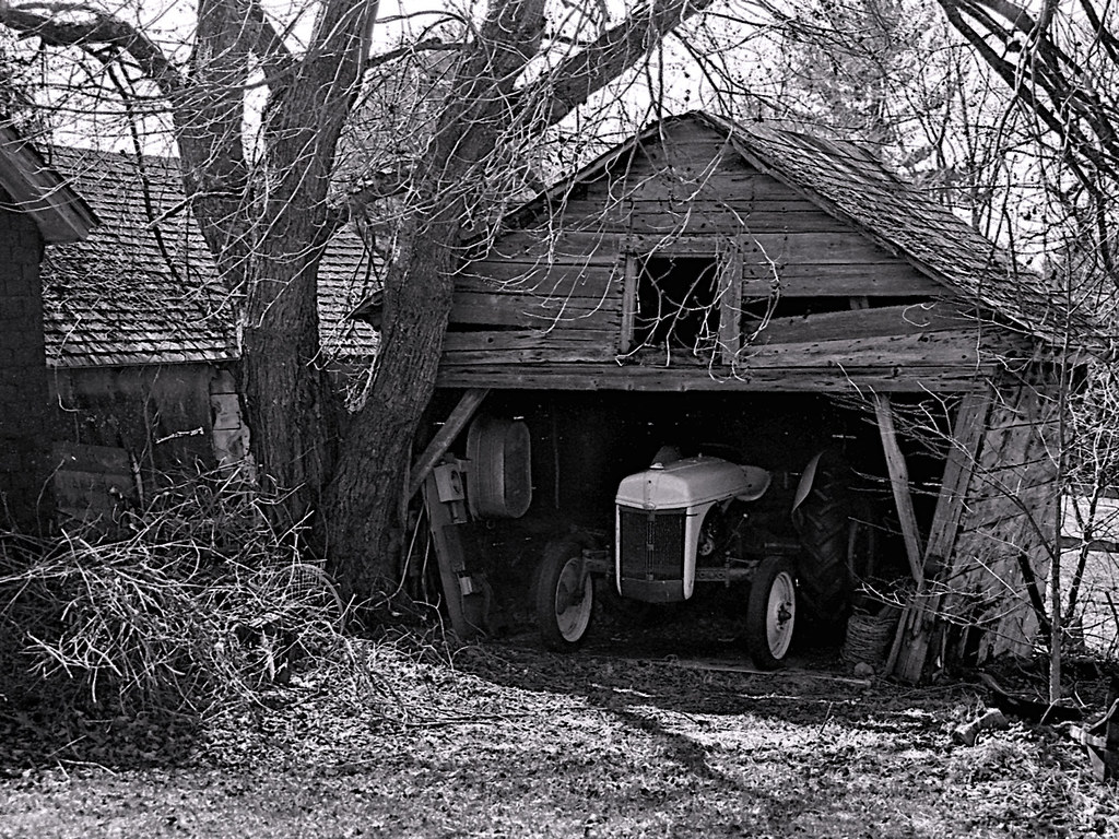 Tractor Barn Zion Hill, Salem NH walter gaddis Flickr