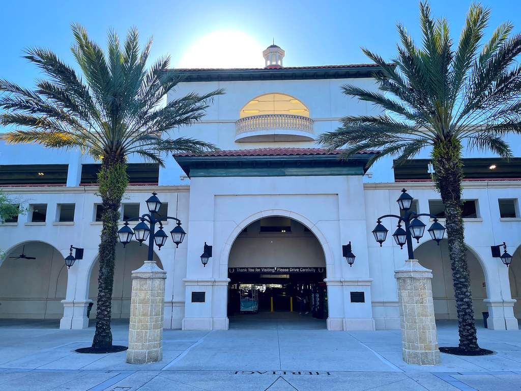 A beautiful parking lot! St. Augustine, Florida. Mario Gonzalez Leyva