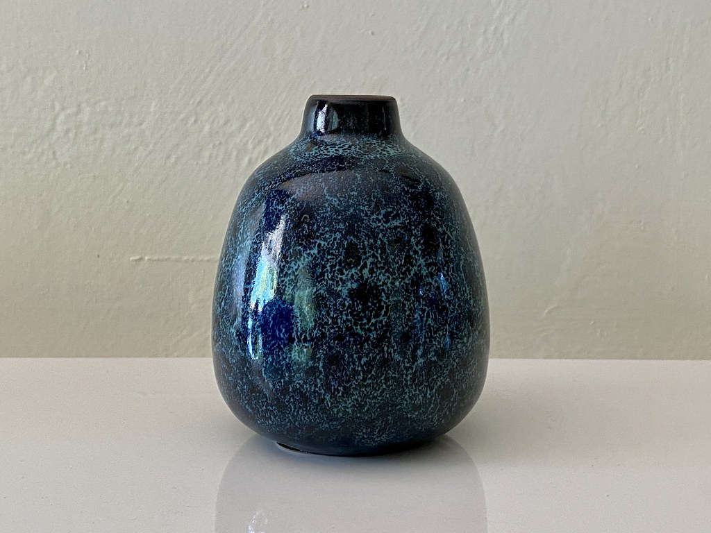 Heath Ceramics Bud Vase in Cosmos Phillip Pessar Flickr