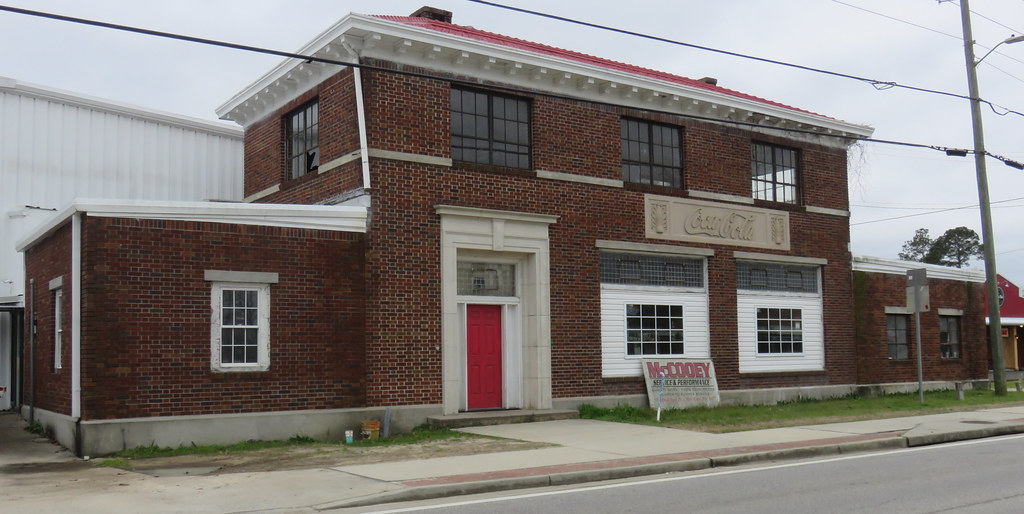 CocaCola Building (Claxton, Located at 614 West … Flickr