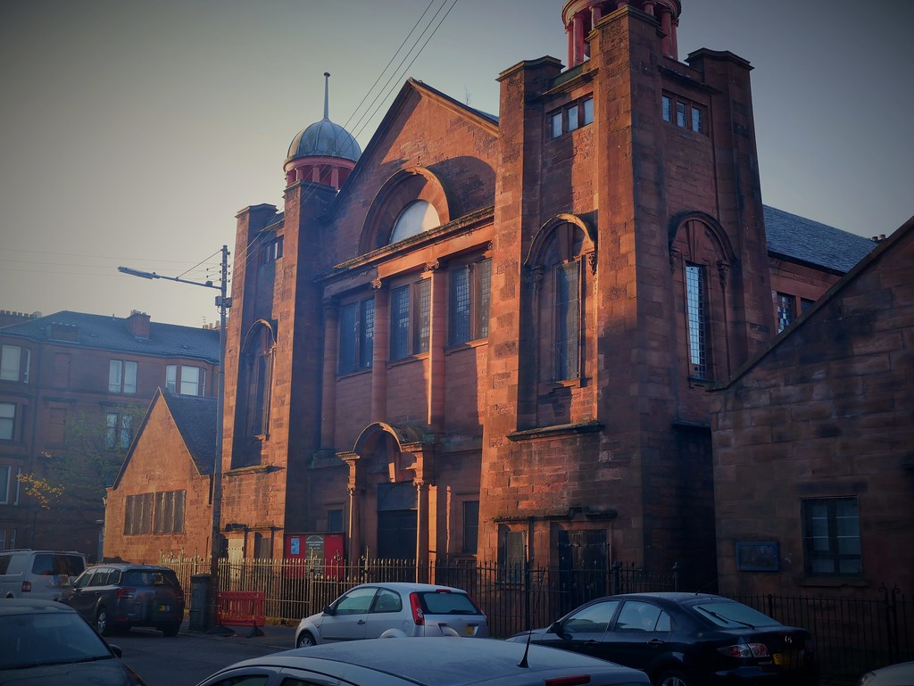 Govan & Linthouse Parish Church, Glasgow in early morning … Flickr