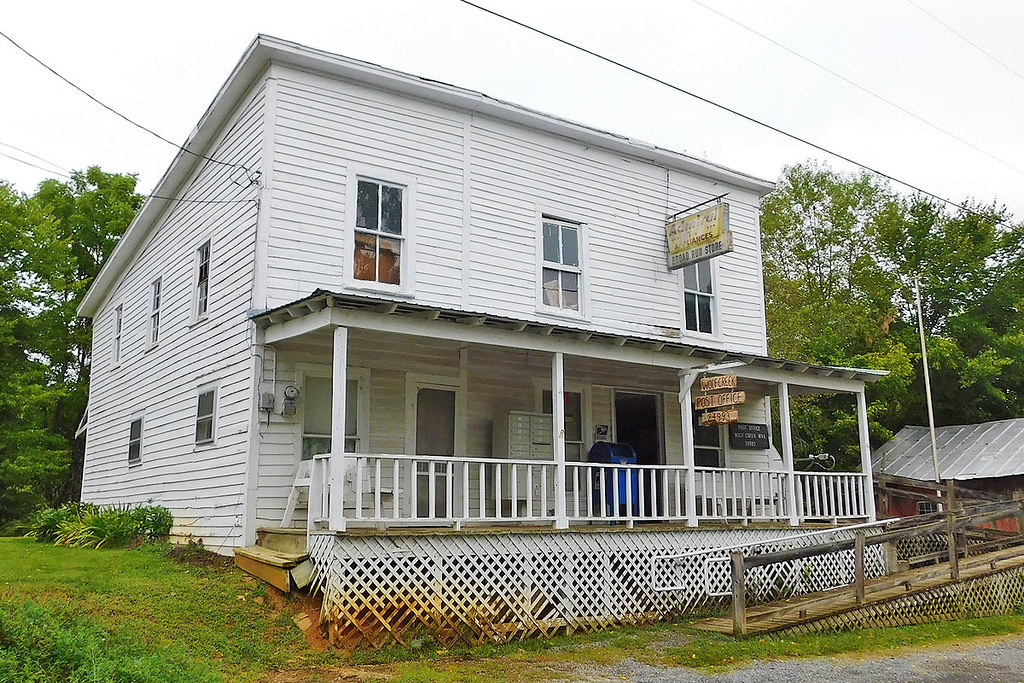 Wolf Creek, WV post office Monroe County. Photo by J Emers… Flickr