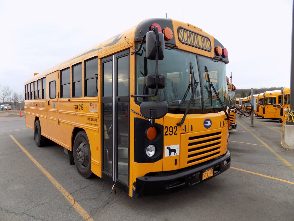 Victor Central School 292 (2) Bus lot Victor, NY Cincinnati NKY Buses Flickr