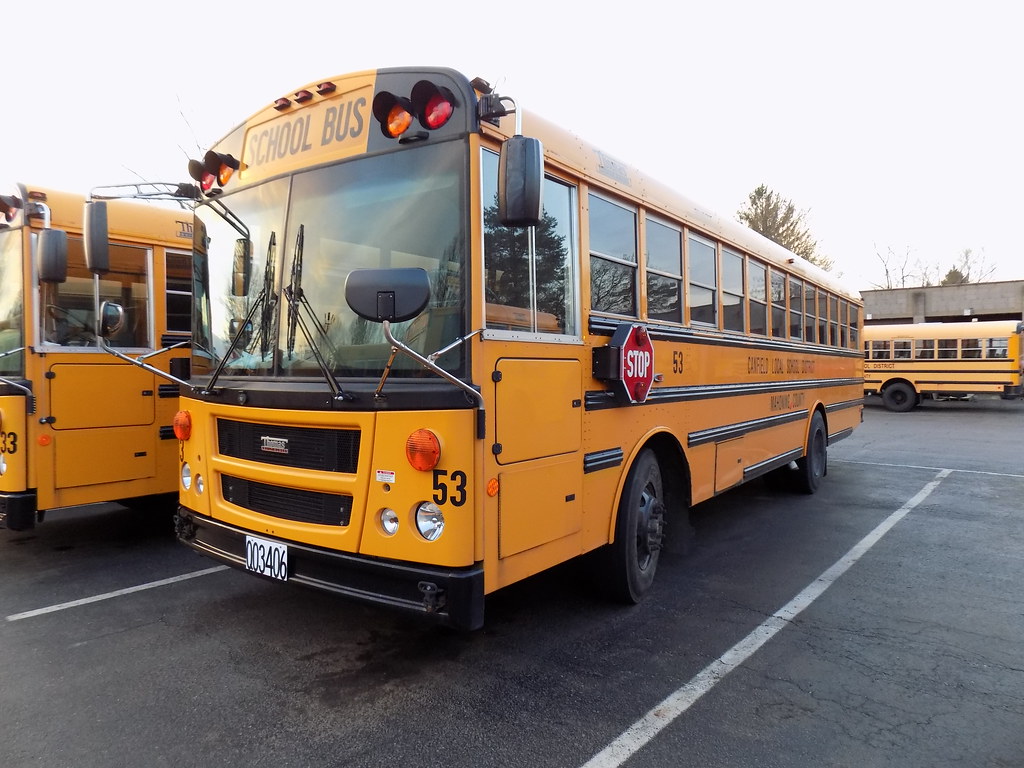Canfield Local School District 53 (2) Bus lot Canfield, … Flickr
