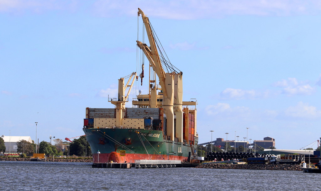 GENERAL CARGO VESSEL 'AAL MELBOURNE' CARRINGTON BASIN PO… Flickr