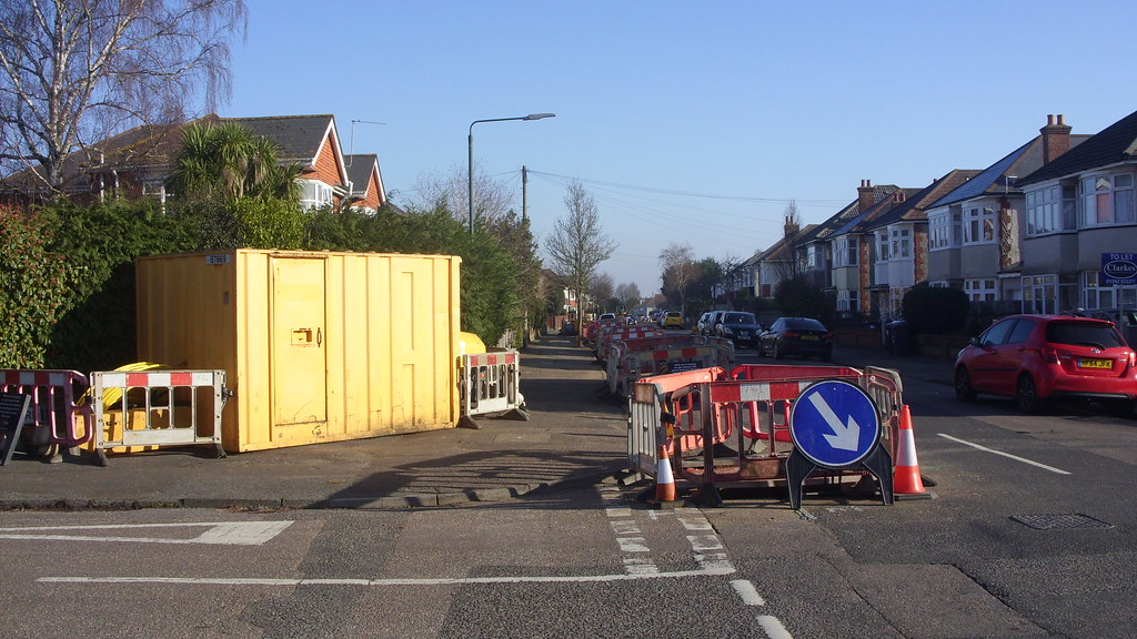 The Avenue (Junction with Maclaren Road), Moordown, Bourne… Flickr