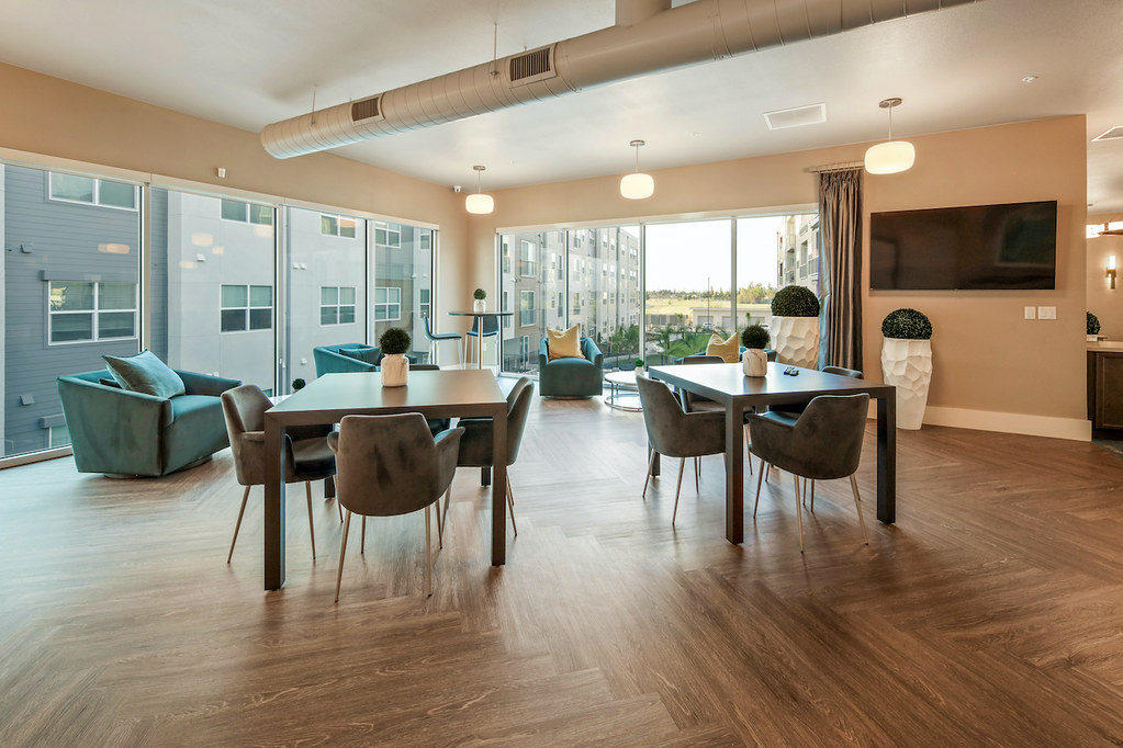 allureapartmentsmultifamilytenantresidentialhousing… Flickr