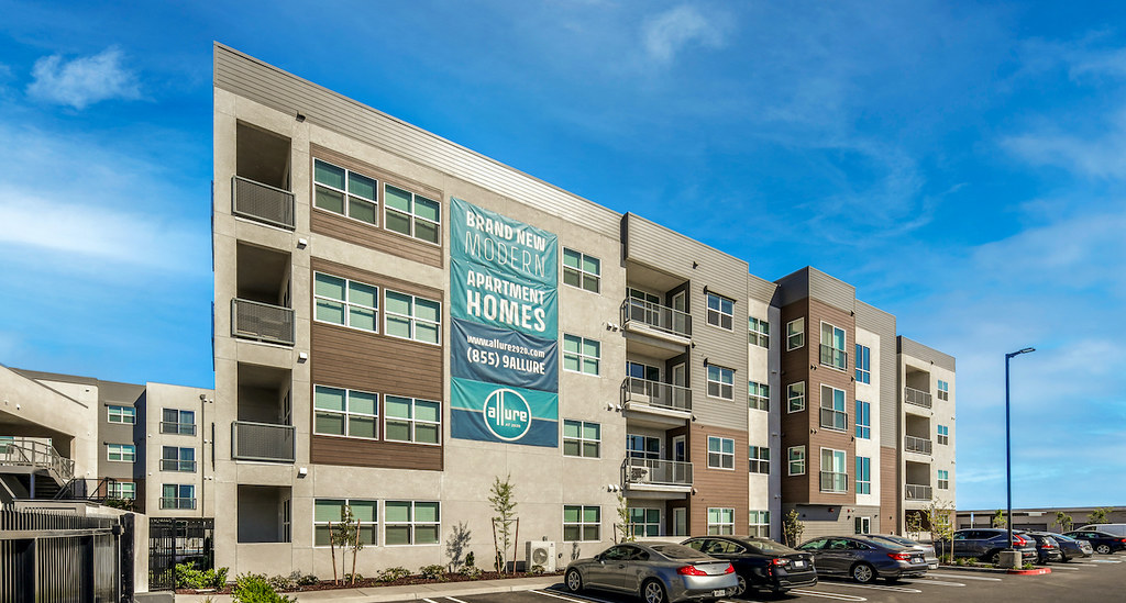 allureapartmentsmultifamilytenantresidentialhousing… Flickr