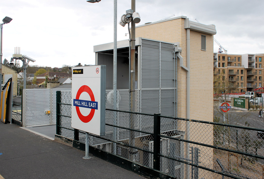 Mill Hill East Underground station Lift No. 1, commissione… Flickr