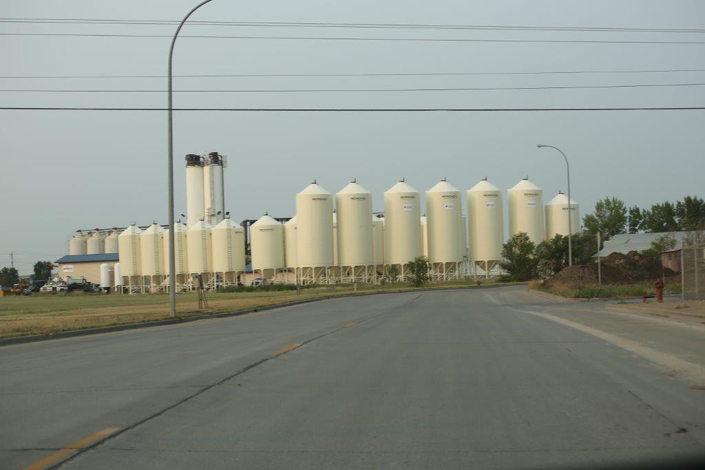 TBell_InfrastructuresandsilosMeridianBakkenFieldWillistonND_July2015 a photo on Flickriver