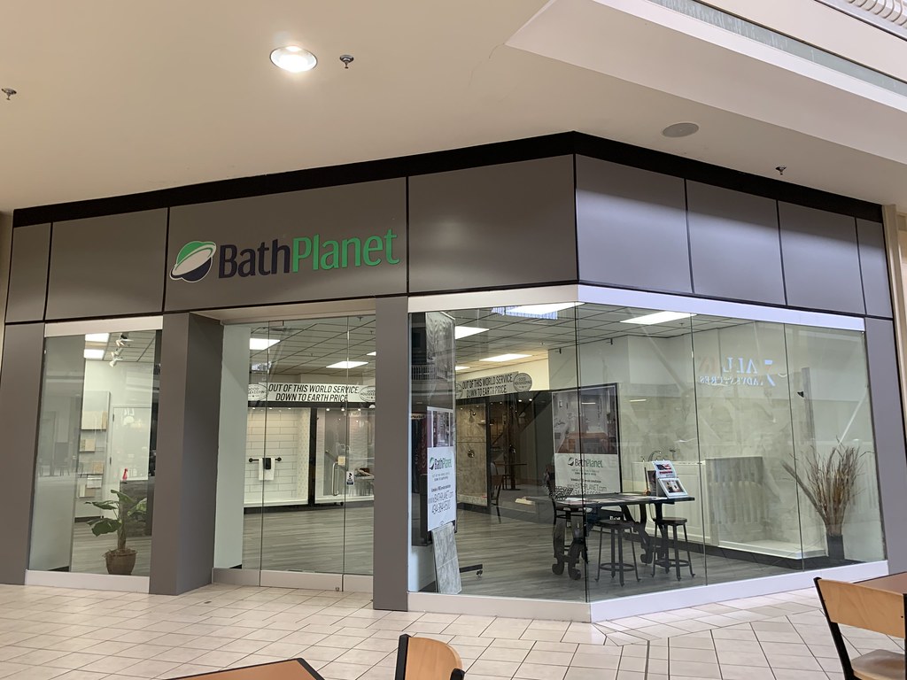 Bath Bath (1,057 square feet) 4802 Valley Vi… Flickr