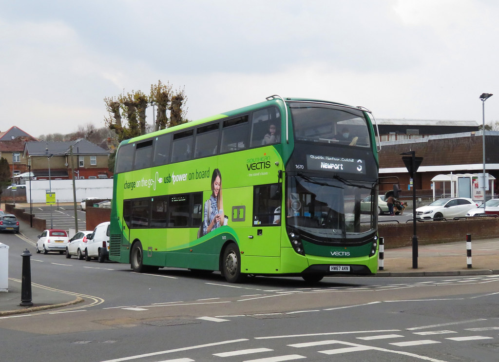 SV 1670 HW67AKN COLLINGWOOD ROAD SHANKLIN WED 14TH A… Flickr