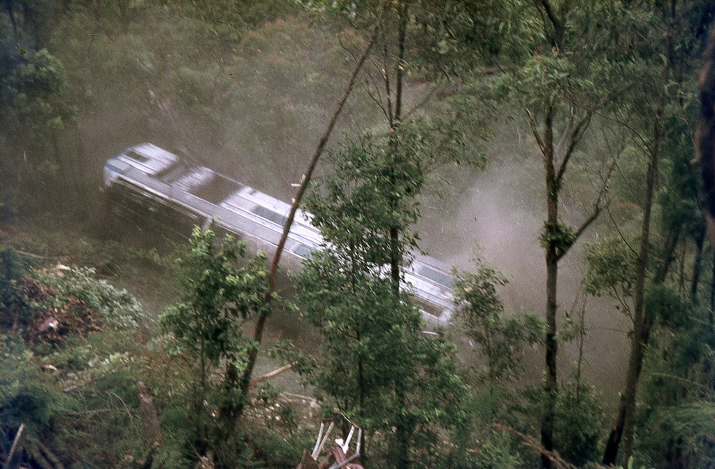 Rear End Collision, 4622 and V Set, Glenbrook, NSW. Flickr