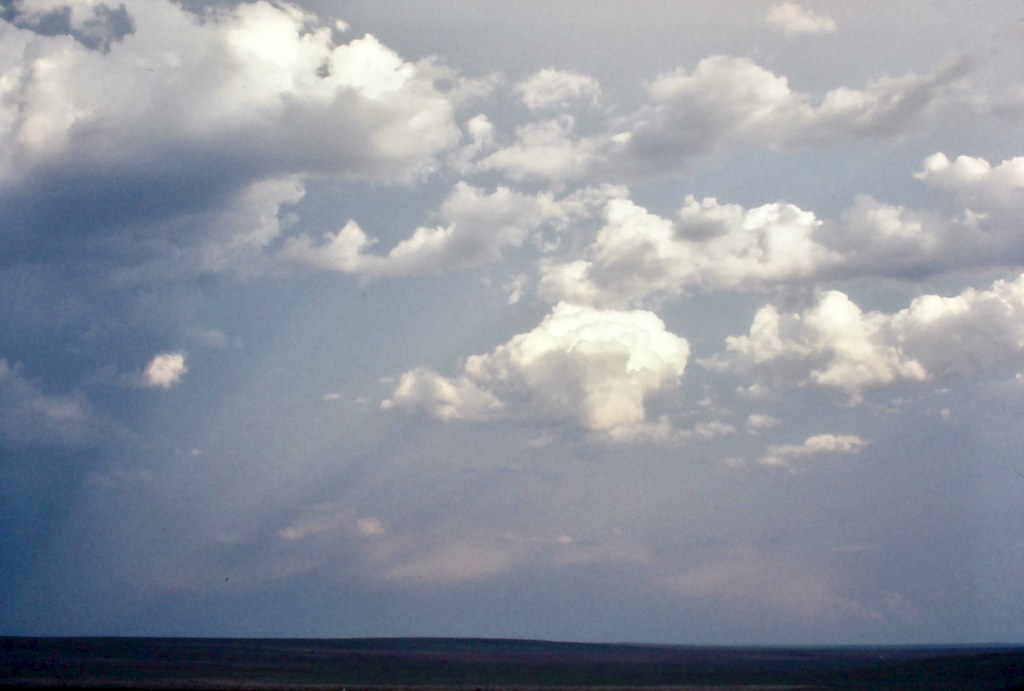 Approaching storm Approaching storm, near Kanorado KS. (di… Flickr