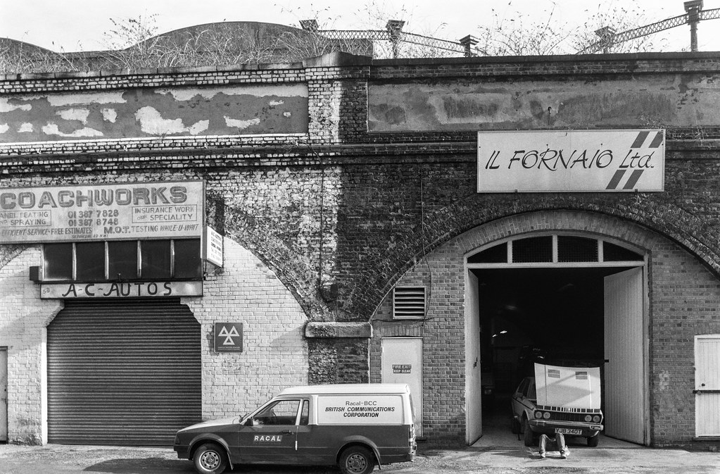 Garages, 58, Midland Rd, Somers Town, Camden, 1990, 902e… Flickr