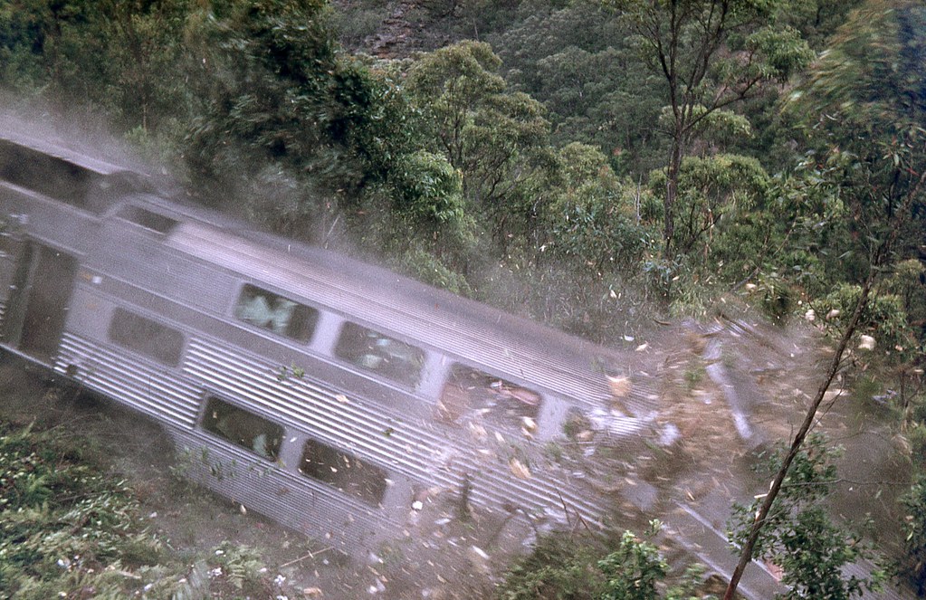 Rear End Collision, 4622 and V Set, Glenbrook, NSW. Flickr