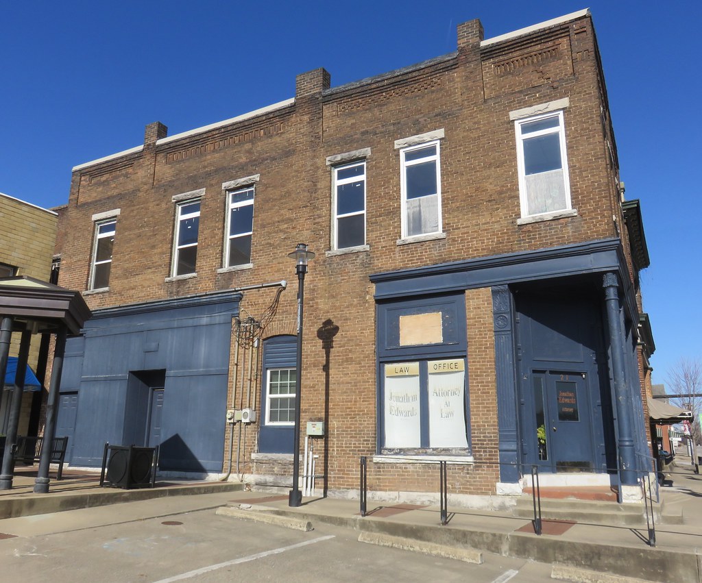 Old Citizens Bank (Monticello, Kentucky) Located at 21 Nor… Flickr