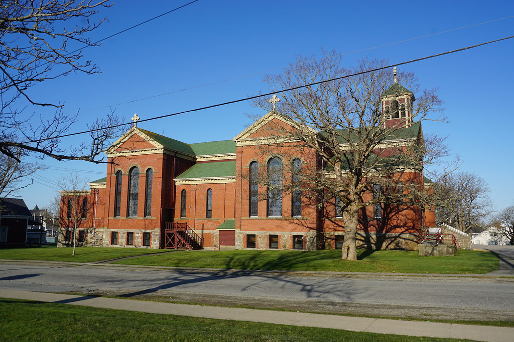 St Ambrose CoCathedral (Catholic) Yarmouth Nova Scotia Don
