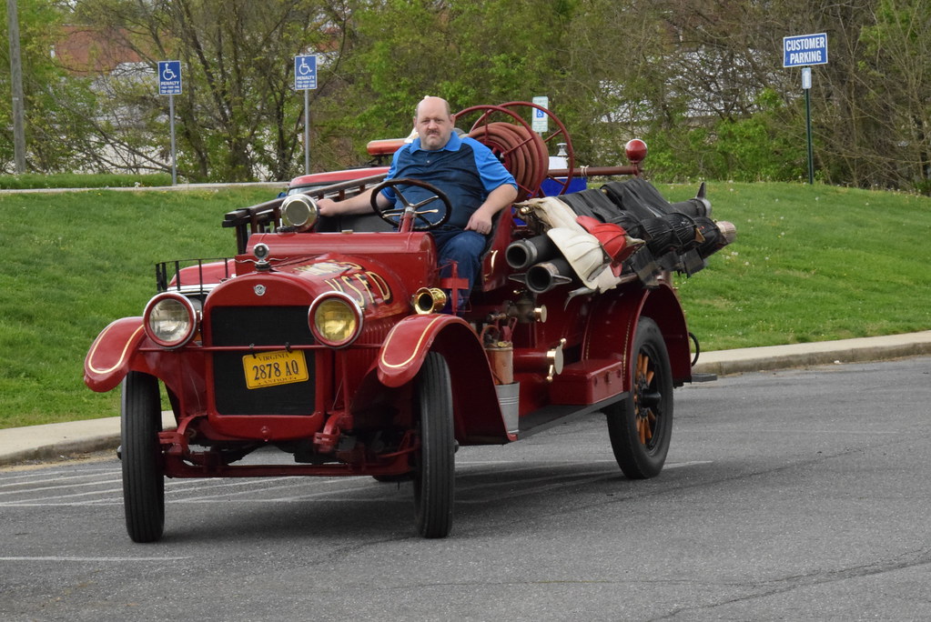 DSC_0017 Farmville (VA) Fire Dept. 150th Anniversary Parad… Flickr