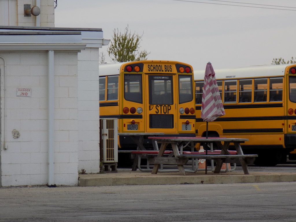 Marion City Schools 6 Bus lot Marion, OH Cincinnati NKY Buses