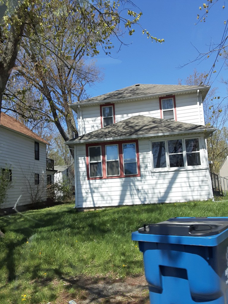 2509 Lake ST, Kalamazoo, MI 49048 built in 1930 Kzoo Cowboy Flickr