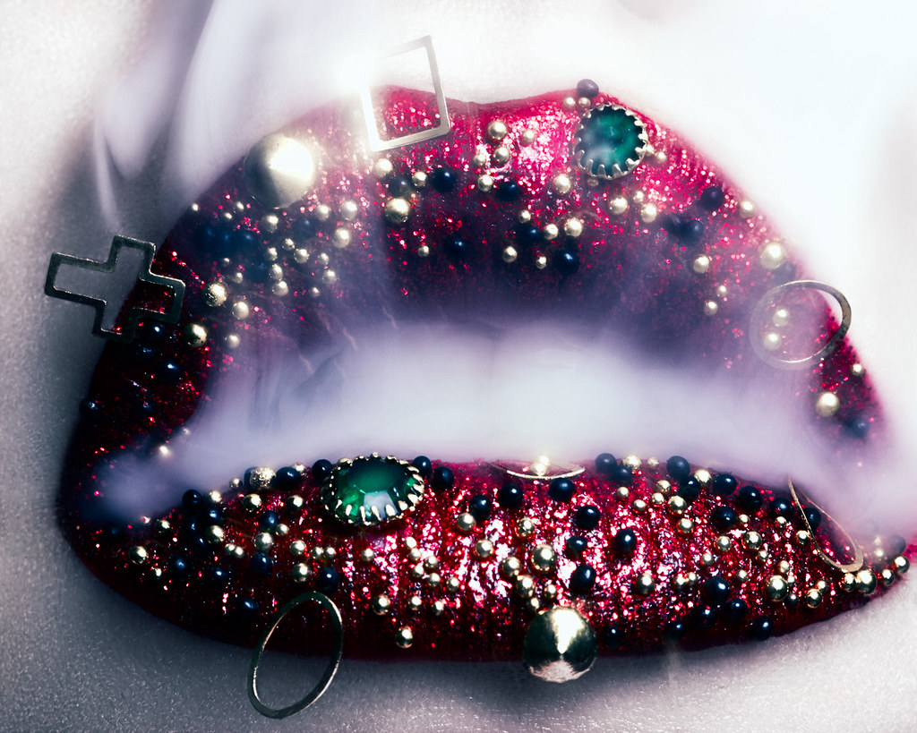 Lip Art with Smoke Lip art makeup with smoke and nail jewe… Flickr