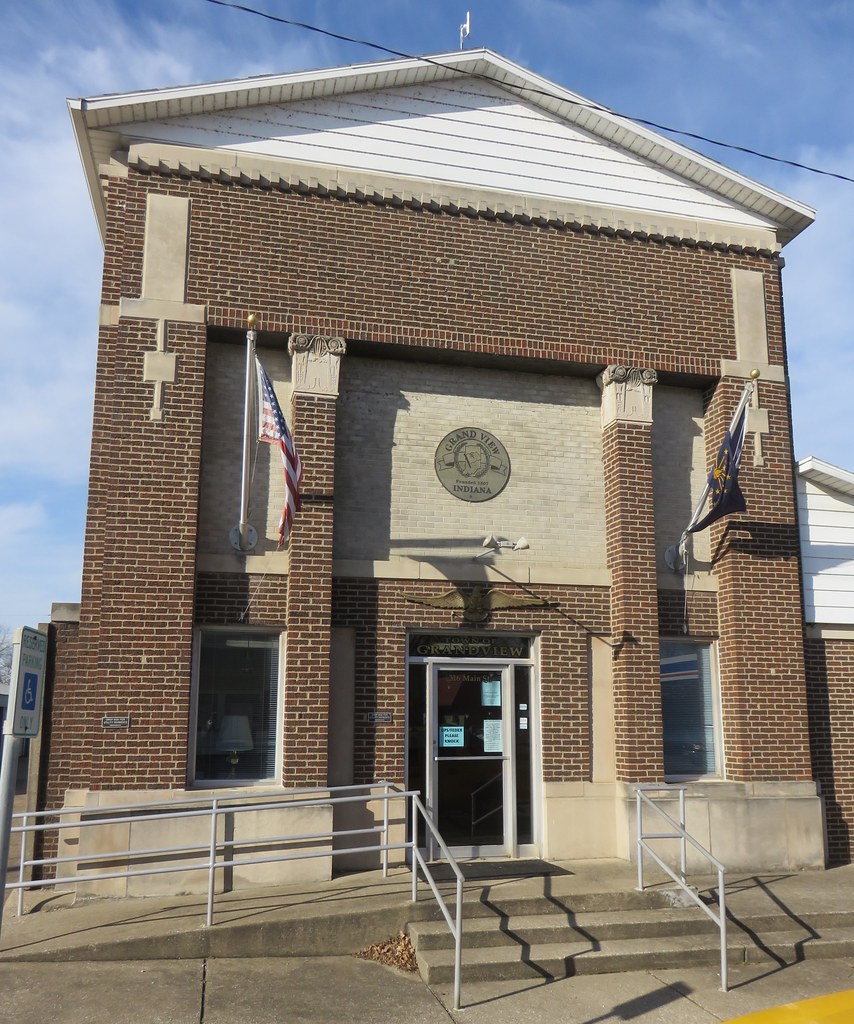Grandview, Indiana City Hall This structure appears to hav… Flickr