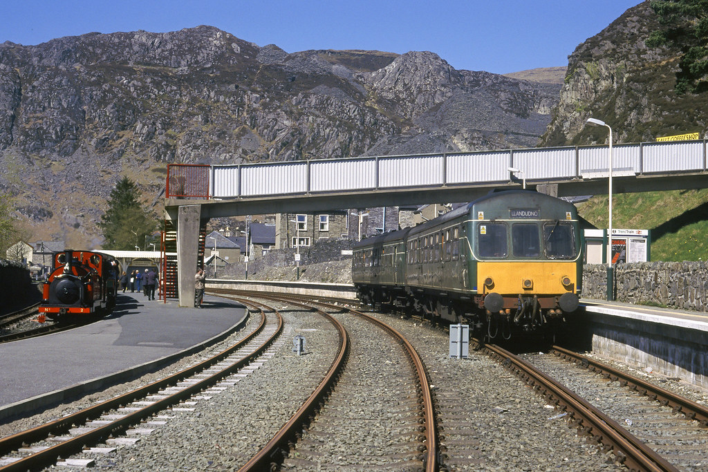 101685 Blaenau Ffestiniog 7th May 2001 Almost 20 years ago… Flickr