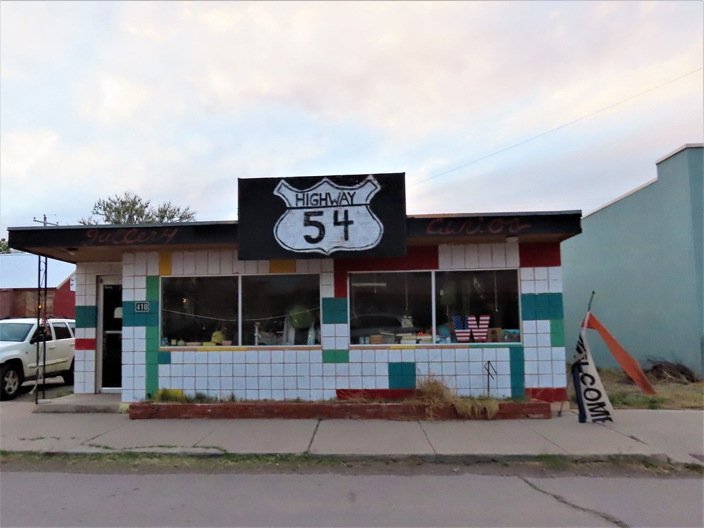 Carrizozo, New Mexico Thom Karmik Flickr