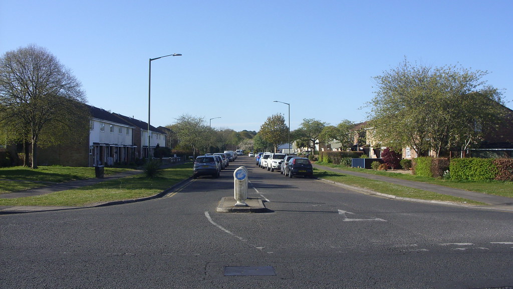 Slades Farm Road, Ensbury Park, Bournemouth Off Columbia R… Flickr