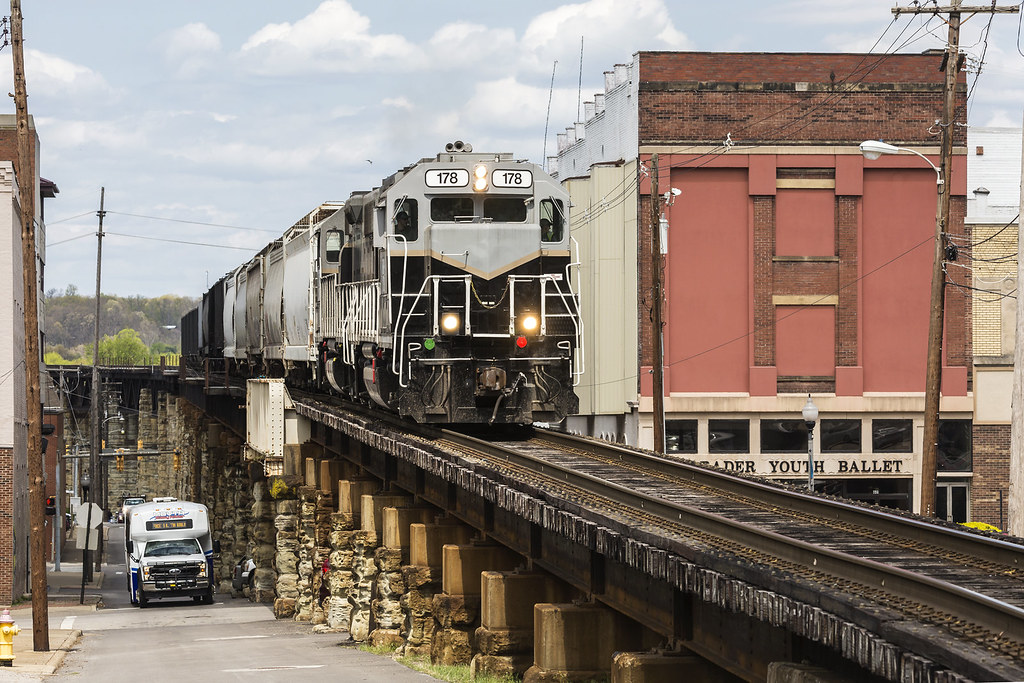 20210419 1230 BIP 178 on Job 1, 6th Street, Parkersburg,… Flickr